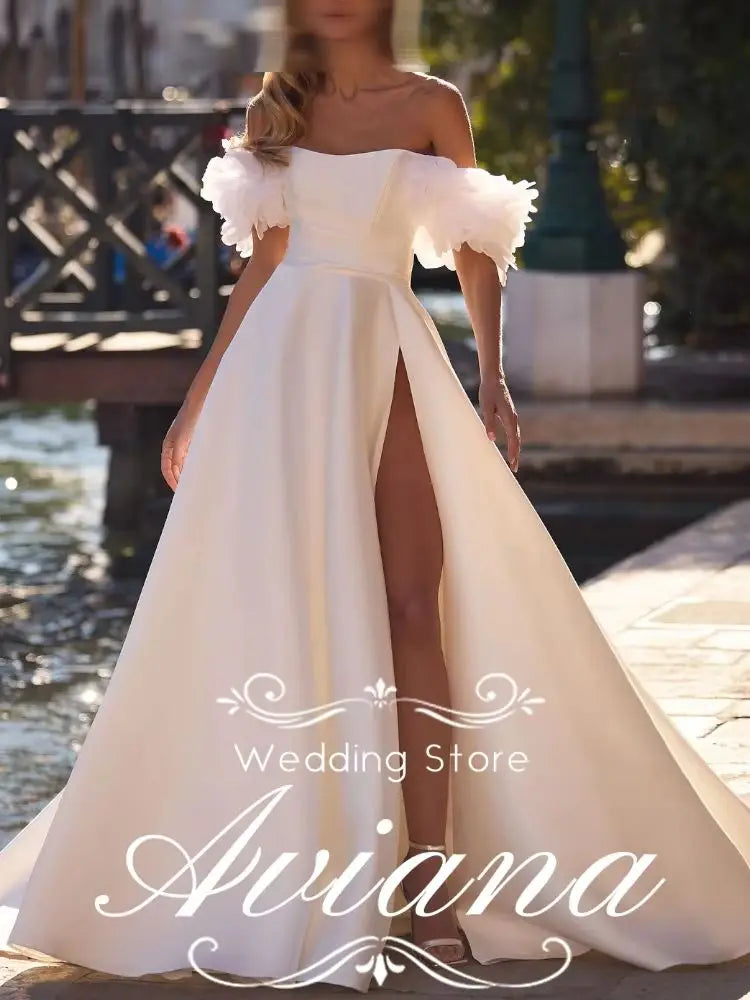 Aviana Customized A-Line Satin Pleats Ruching Off Shoulder Zipper Back Ruffles Lace lining Fairy Garden Wedding Dress Woman Sexy