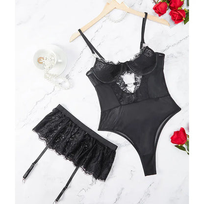 Sexy Women's Lace Underwear Perspective Exotic Bra Set Transparente Sexy Outfit with Garter Belt Bondage Lingerie Set