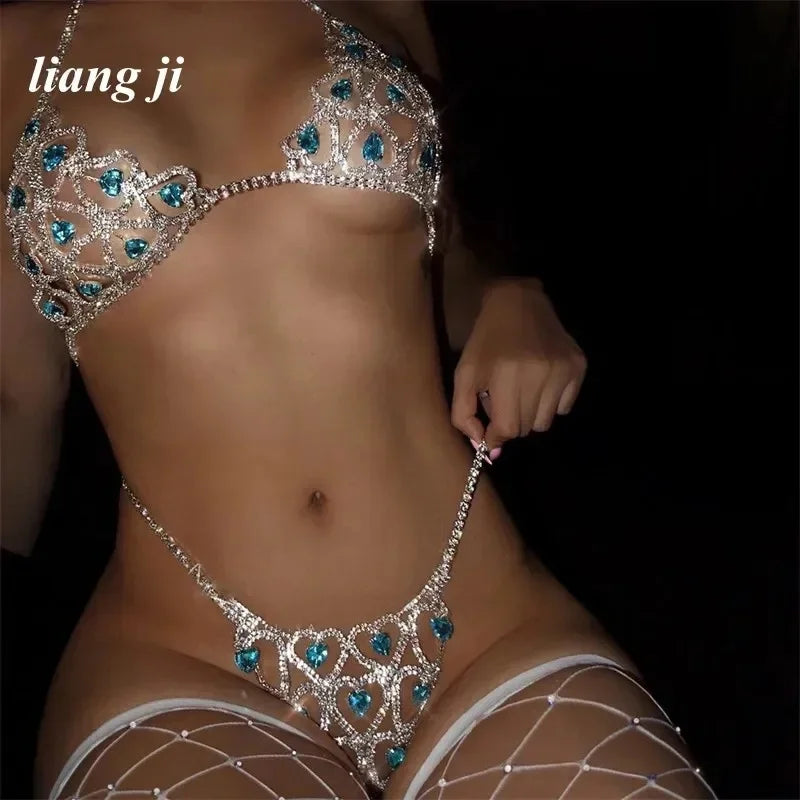 Europe And The United Sexy Bikini Body jewelry New Rhinestone Chest Chain Fashion  Love Breast Clip Color Pendant Love