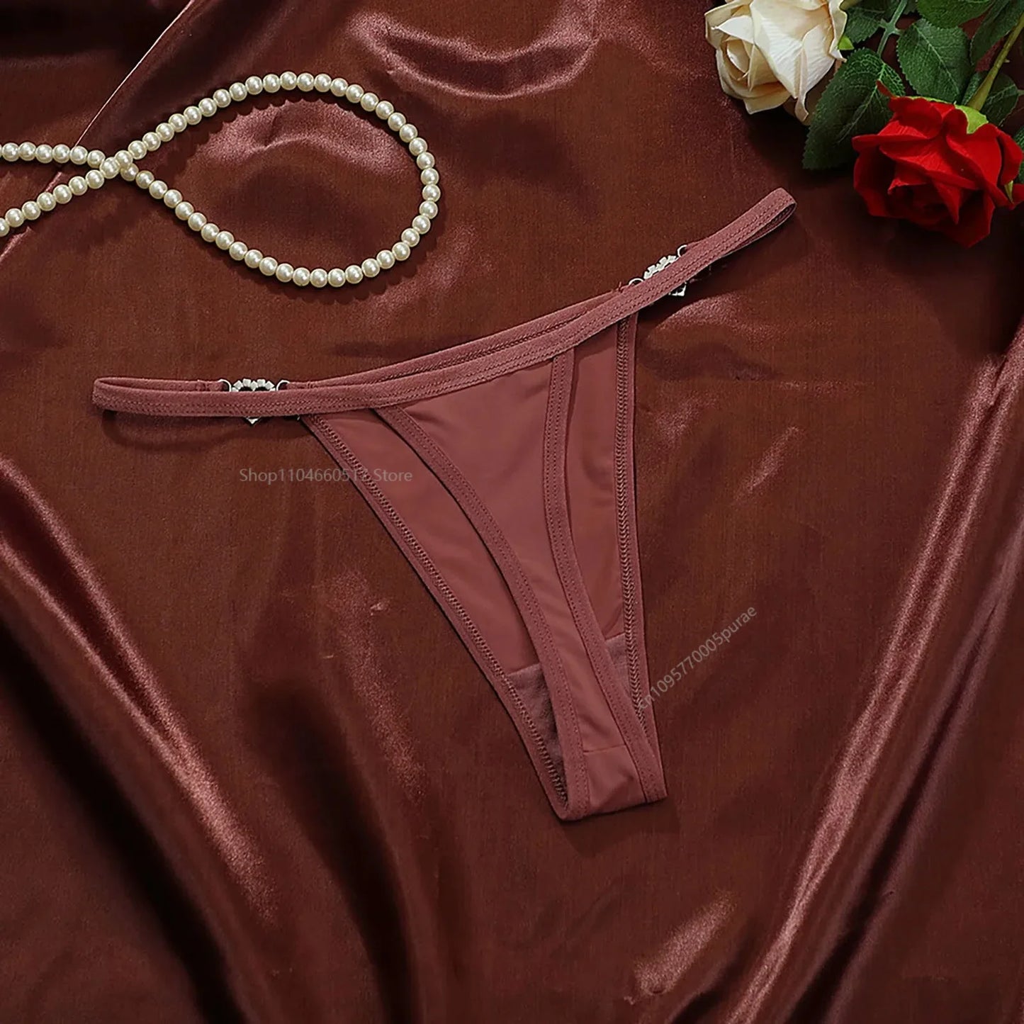 Women Sexy Solid Thong Underwear Stretch Comfort Low Rise Heart Rhinestone Link Panties Ladies Sexy Costume Lingerie for Women