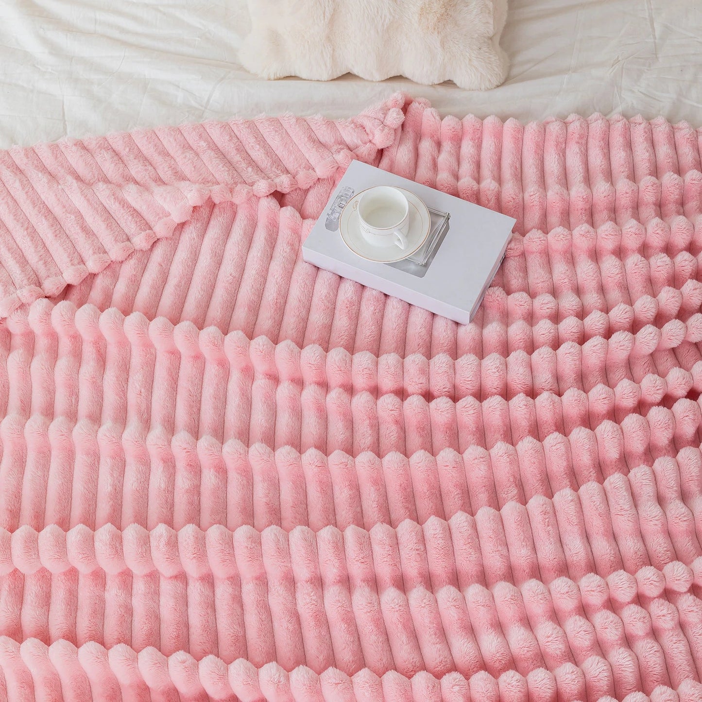 1pc flannel blanket - soft, comfortable, warm nap blanket, Christmas exquisite gift blanket, available in multiple colors