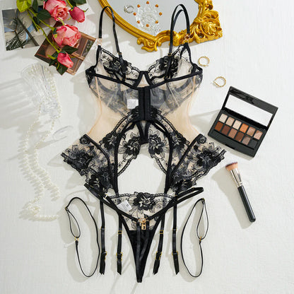 Women's Sexy See-through Seduction Lingerie Chic And Elegant Mesh Thin Section Embroidered Lace Garter Belt three-piece Set