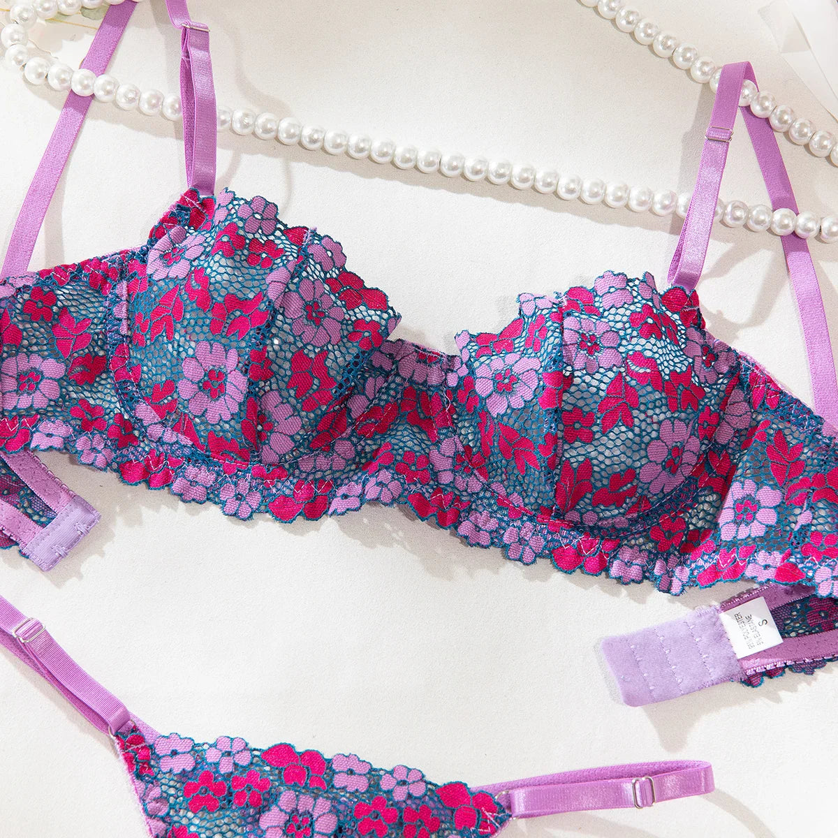 Aesthetic Floral Erotic Lingerie Set with Multi-color Lace Deluxe Comfortable Underwear with Thong