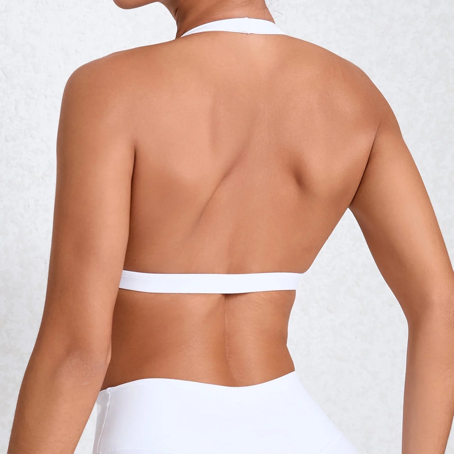 Sexy V-neck Sport Bra Women Underwear Sportswear Halter Backless Top for Fitness Yoga Wear Female Gym Active Bra with Cups White