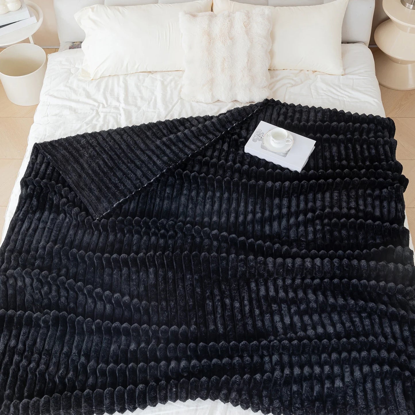 1pc flannel blanket - soft, comfortable, warm nap blanket, Christmas exquisite gift blanket, available in multiple colors