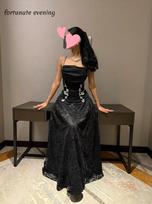 Fortunate Evening Elegant Vintage Sexy Black Lace Crystal Backless Customized Formal Occasion Prom Dress Evening Party Gowns
