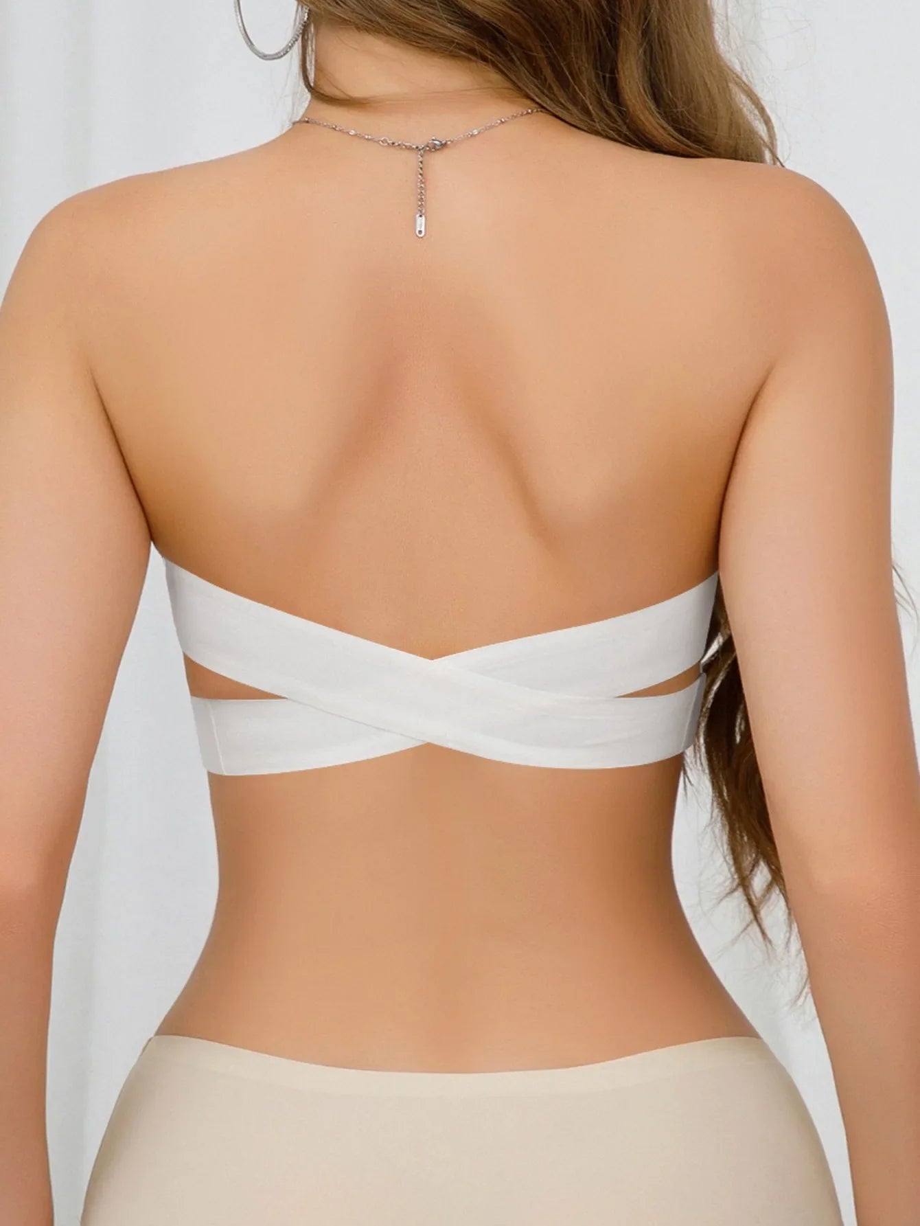 Women's Strapless Bra Sexy Hollow Backless Magic Bandage Seamless One-piece Underwear Wedding Invisible Slip-proof Brassiere