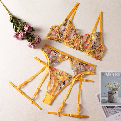 Sexy Women's Lace Lingerie 3Pcs Sets Fancy Flowers Embroidery Transparent Bras And Thongs Underwear Set Erotic Intimate Suits ﻿